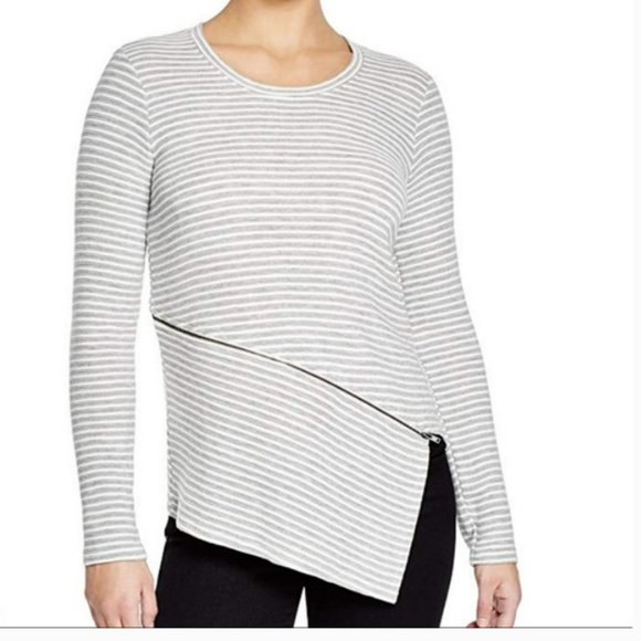 Red Haute Tops - RED HOUTE Striped Asymmetric Zip Detail Sweater Crop Top  S